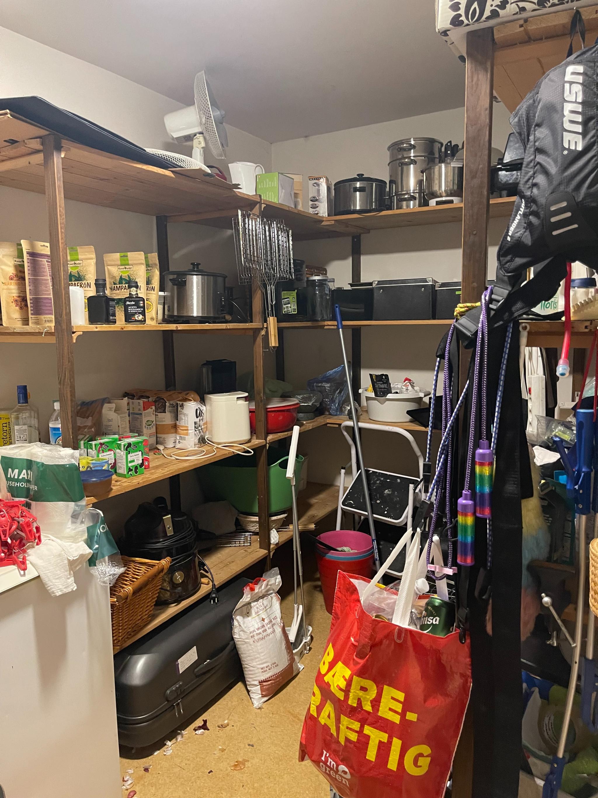 Stor intern bod på 16m2. 